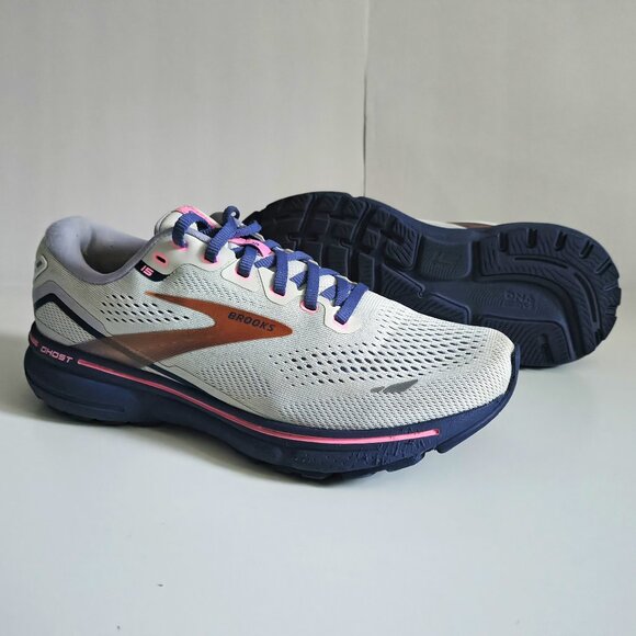 Brooks Ghost 15 Running Training - Picture 7 of 8